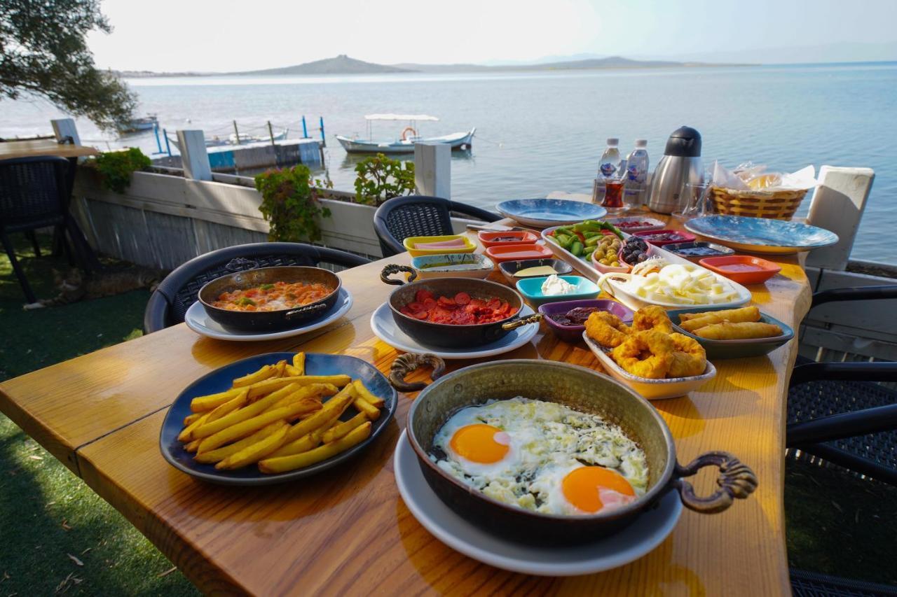 Qcunda Otel Ayvalı Exteriér fotografie