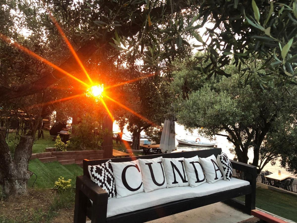 Qcunda Otel Ayvalı Exteriér fotografie